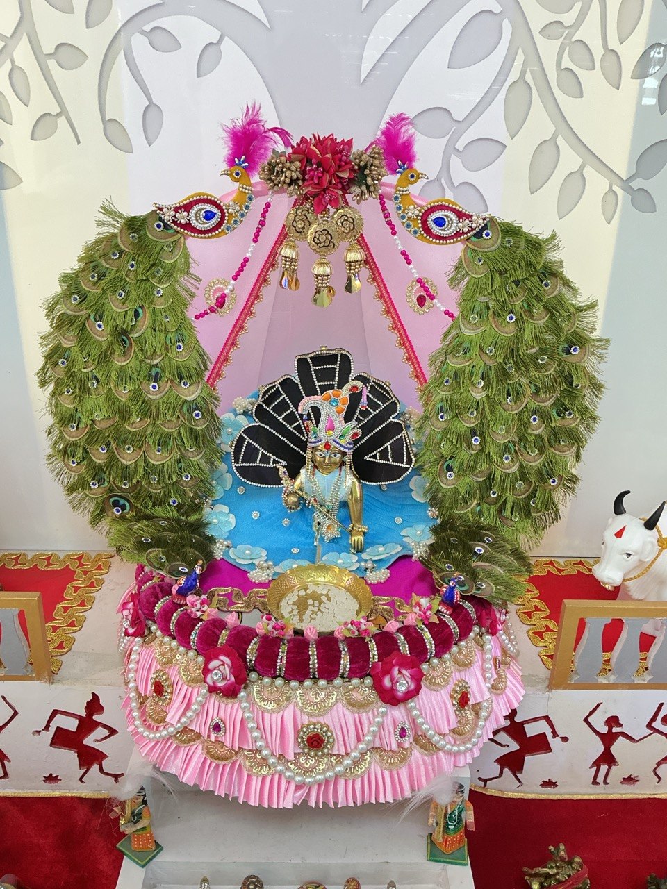 Laddu Gopal Singhasan Collection ✨ – Premium Designer Seats & Jhulas