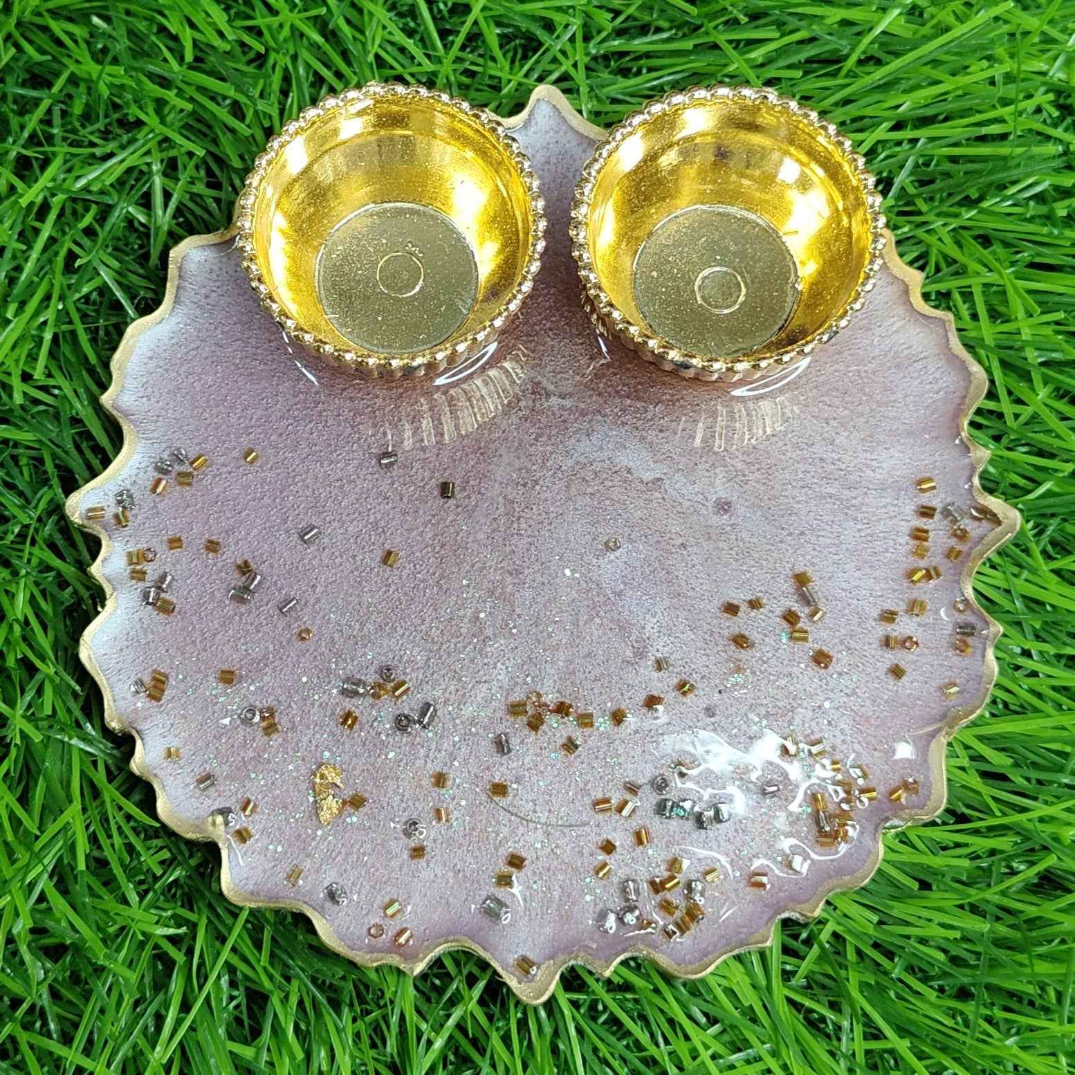 Ivory Shimmer Gold-Fleck Resin Pooja Thali (4 Inch) ✨