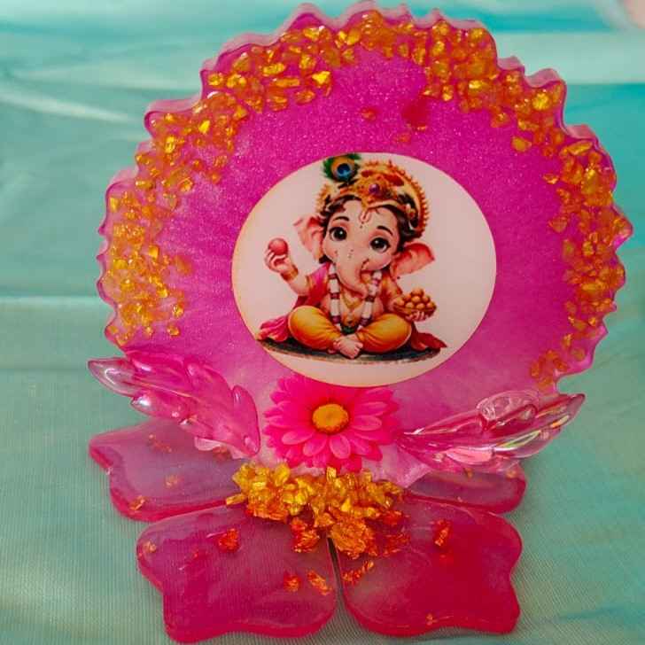 Pink Baby Ganesha Resin Photo Frame Idol Stand ✨